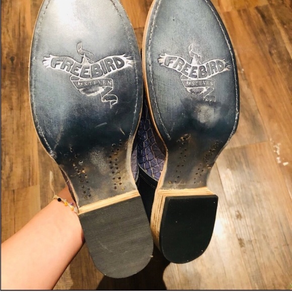 Like New! Freebird Malena leather Mules - Picture 5 of 6